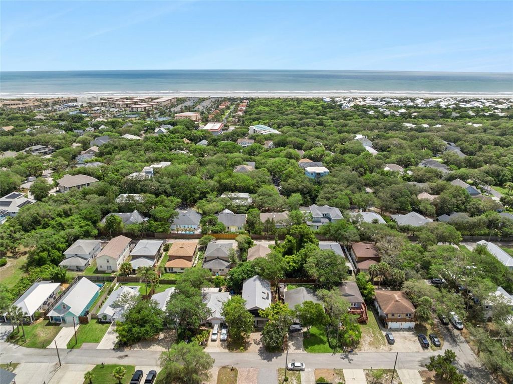 Image 32 of property listing at 11 LISBON STREET, St Augustine, FL 32080