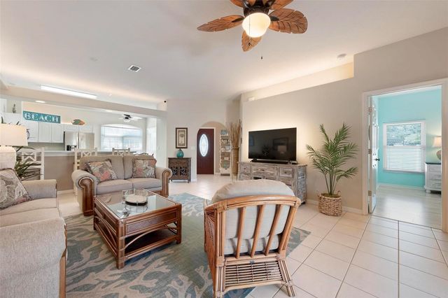 2411 49TH AVENUE E, Bradenton, FL 34203