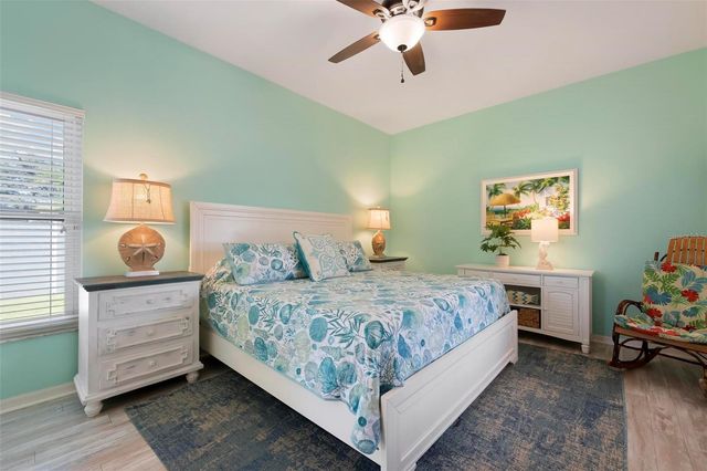 2411 49TH AVENUE E, Bradenton, FL 34203