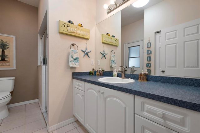 2411 49TH AVENUE E, Bradenton, FL 34203