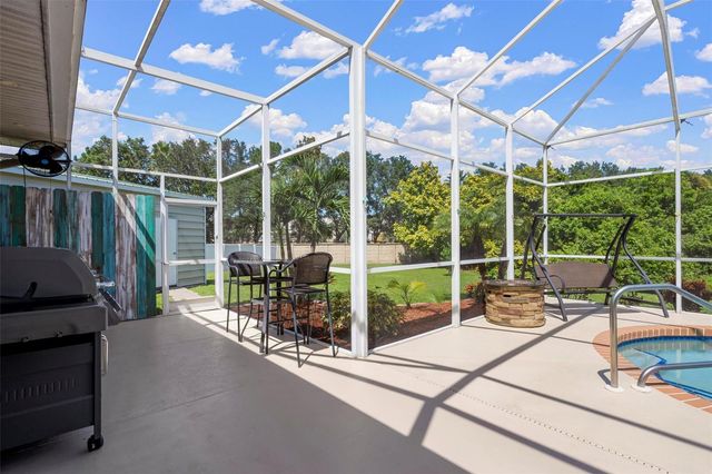 2411 49TH AVENUE E, Bradenton, FL 34203