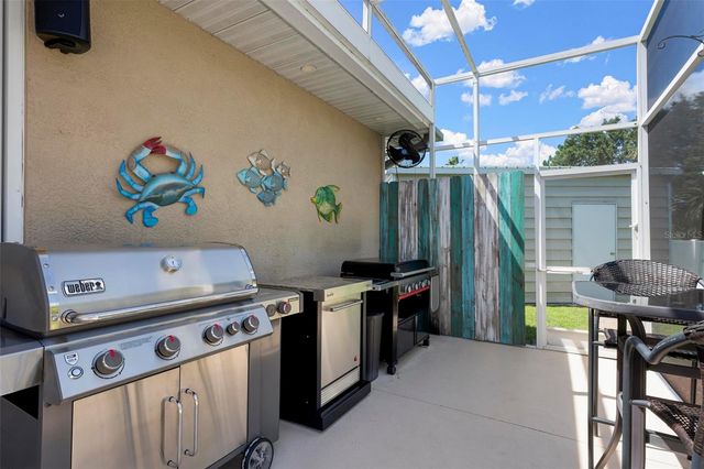 2411 49TH AVENUE E, Bradenton, FL 34203
