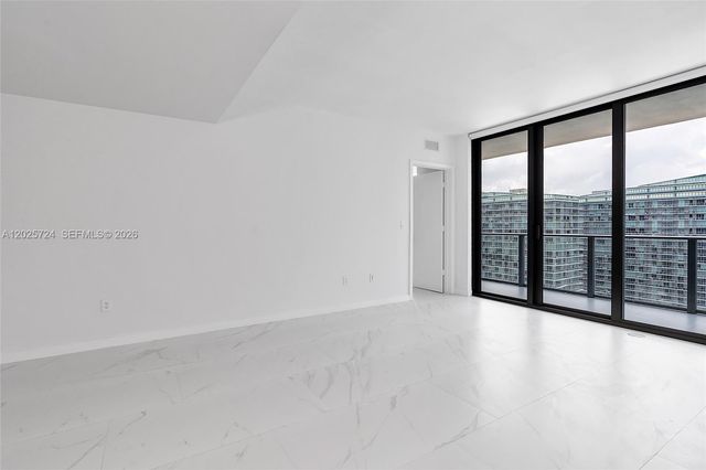 1300 S Miami Ave 3211, Miami, FL 33130