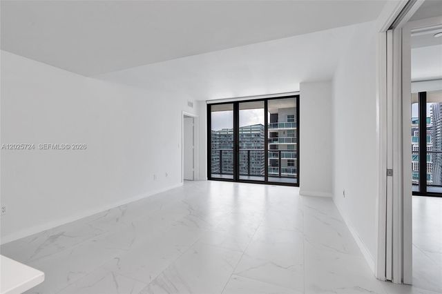 1300 S Miami Ave 3211, Miami, FL 33130