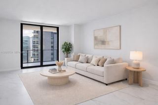 1300 S Miami Ave 3211, Miami, FL 33130