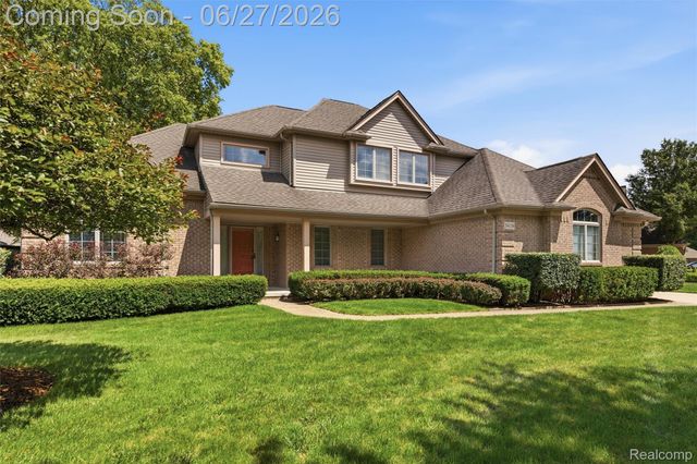 54138 Acadia Drive, Macomb Township, MI 48042