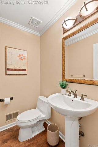 54138 Acadia Drive, Macomb Township, MI 48042