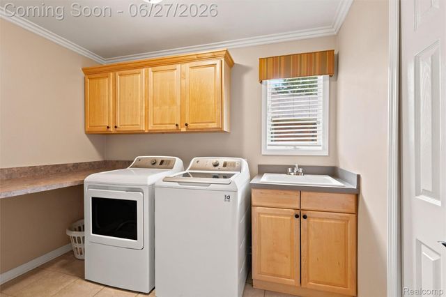 54138 Acadia Drive, Macomb Township, MI 48042