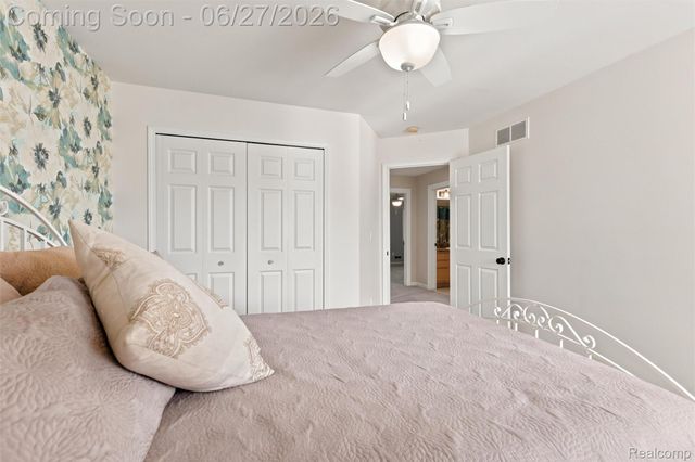 54138 Acadia Drive, Macomb Township, MI 48042