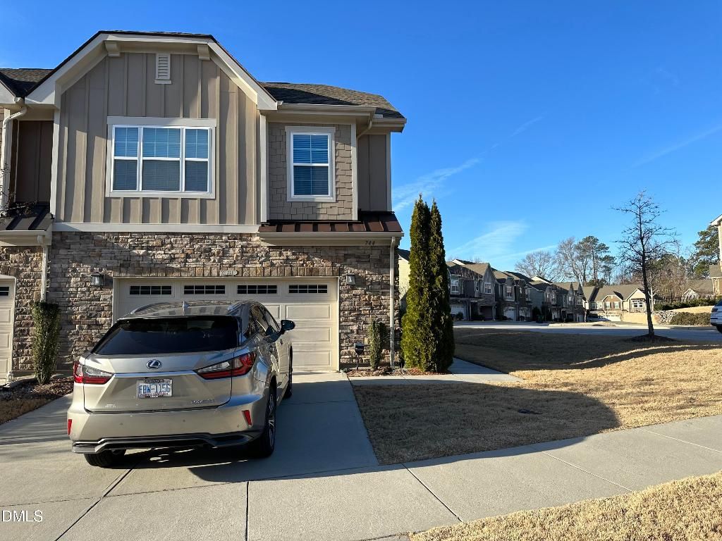 744 Mcrae Road, Cary, NC 27519