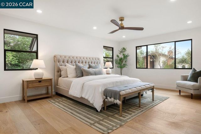 1 Waverly Ct, Alamo, CA 94507