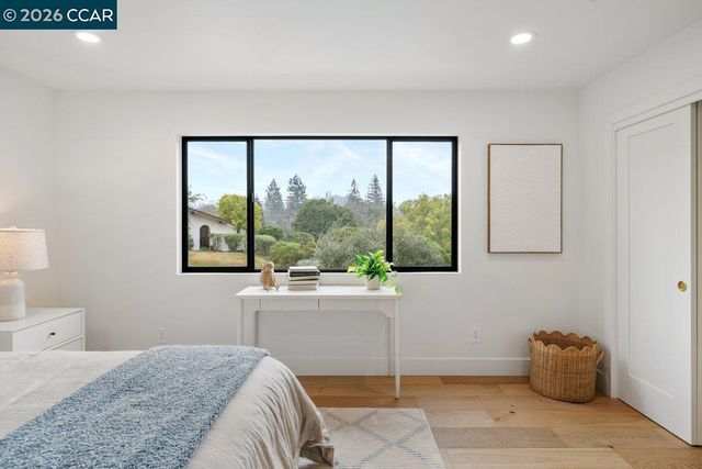 1 Waverly Ct, Alamo, CA 94507