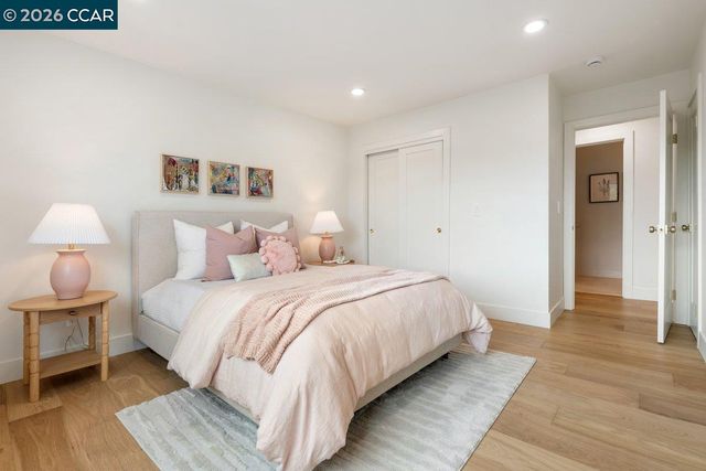 1 Waverly Ct, Alamo, CA 94507