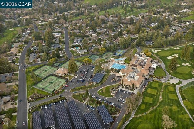 1 Waverly Ct, Alamo, CA 94507