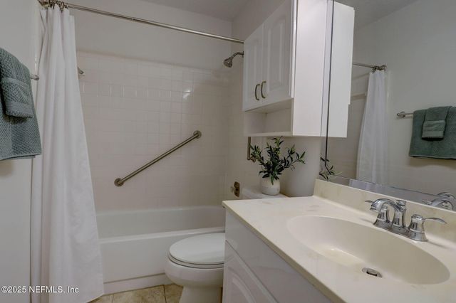 3801 CROWN POINT Road, 1151, Jacksonville, FL 32257