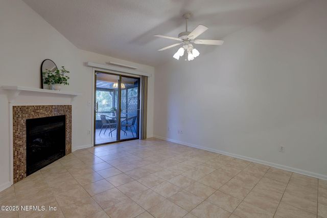 3801 CROWN POINT Road, 1151, Jacksonville, FL 32257