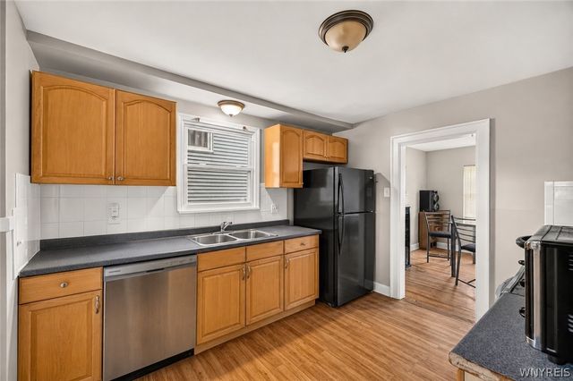 2907 Lewiston Road, Niagara Falls, NY 14305