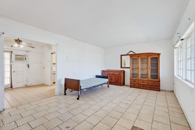 13607 N 21st Place, Phoenix, AZ 85029