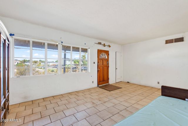 13607 N 21st Place, Phoenix, AZ 85029