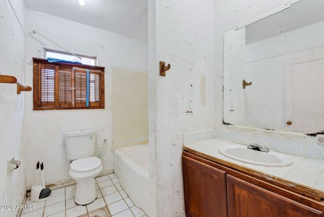 13607 N 21st Place, Phoenix, AZ 85029