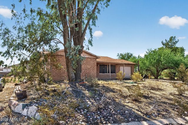 13607 N 21st Place, Phoenix, AZ 85029