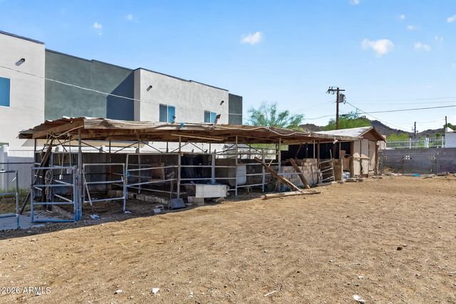 13607 N 21st Place, Phoenix, AZ 85029