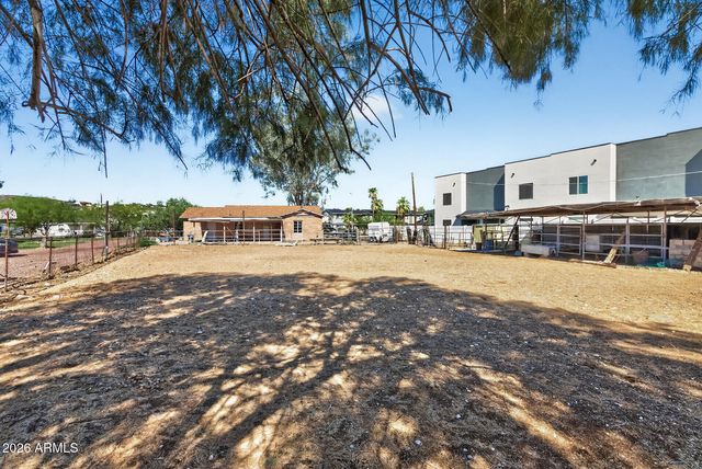 13607 N 21st Place, Phoenix, AZ 85029