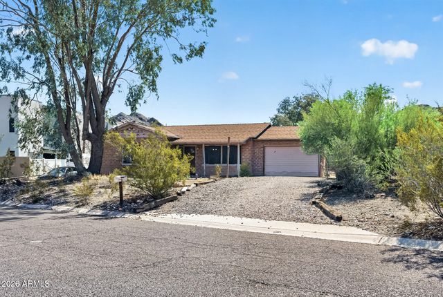 13607 N 21st Place, Phoenix, AZ 85029