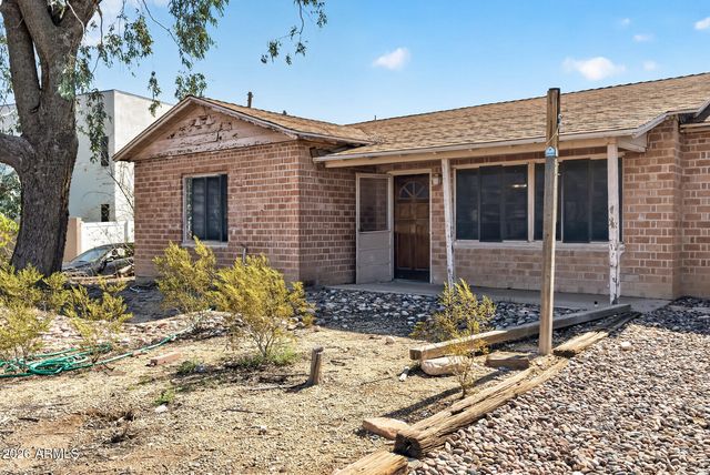 13607 N 21st Place, Phoenix, AZ 85029