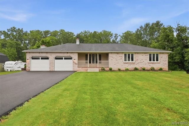 4130 Ransom Road, Clarence, NY 14031