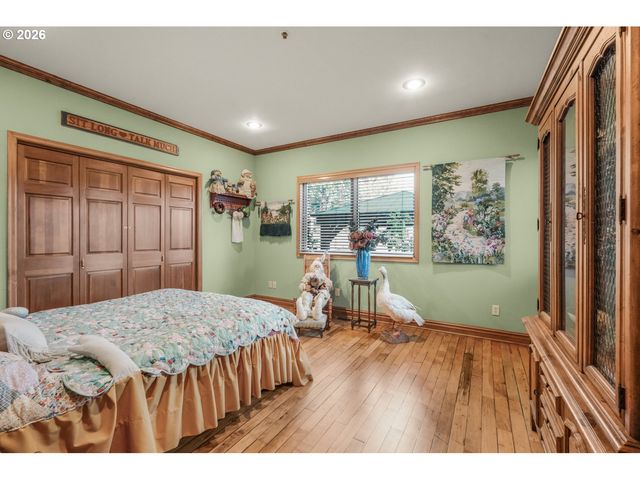 309 GRANITE St, Ashland, OR 97520