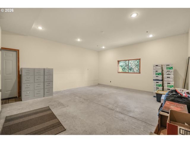 309 GRANITE St, Ashland, OR 97520