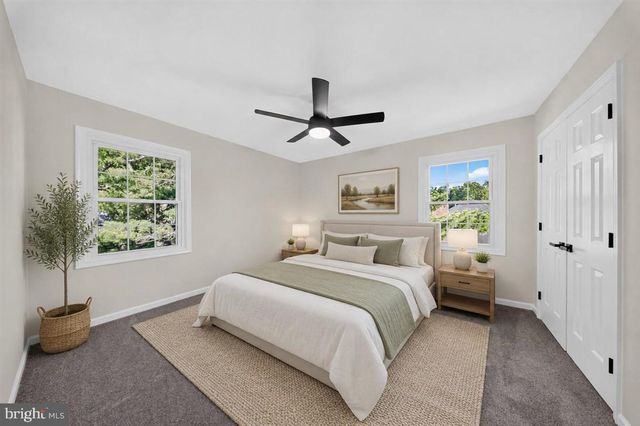 6 ROY CT, Newark, DE 19711