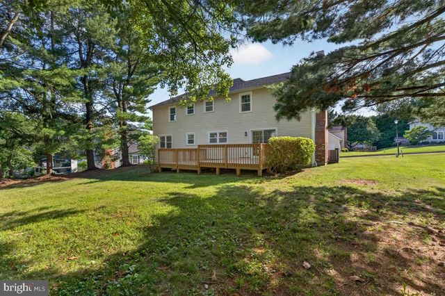 6 ROY CT, Newark, DE 19711