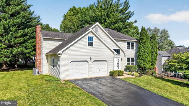 6 ROY CT, Newark, DE 19711