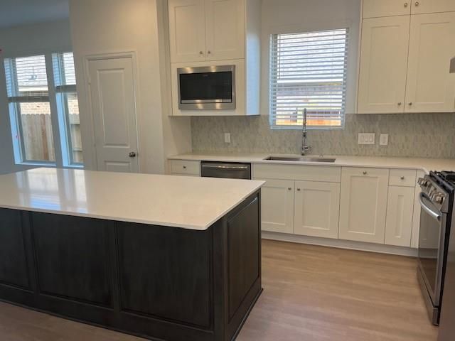 2727 Pueblo Falls Drive, Richmond, TX 77406