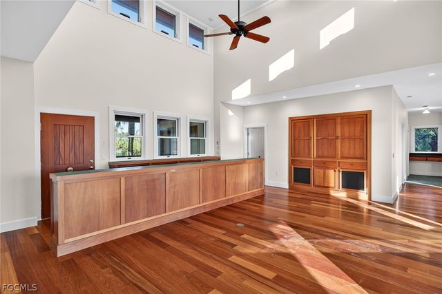 5703 Sanibel Captiva RD, Sanibel, FL 33957