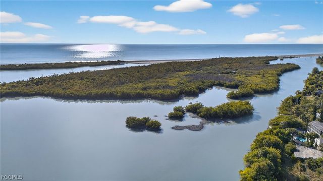 5703 Sanibel Captiva RD, Sanibel, FL 33957