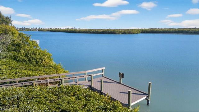 5703 Sanibel Captiva RD, Sanibel, FL 33957