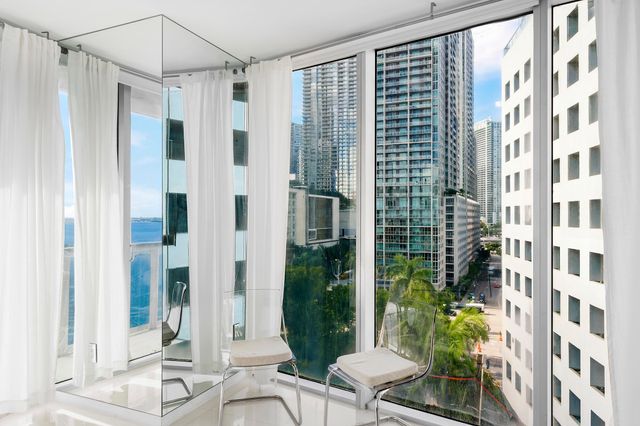495 Brickell Avenue 911, Miami, FL 33131