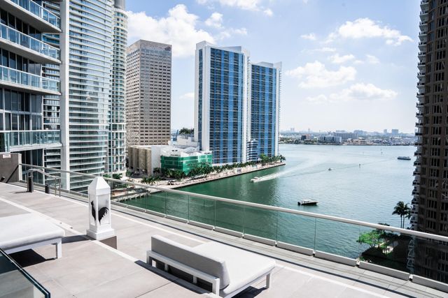 495 Brickell Avenue 911, Miami, FL 33131