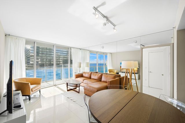 495 Brickell Avenue 911, Miami, FL 33131