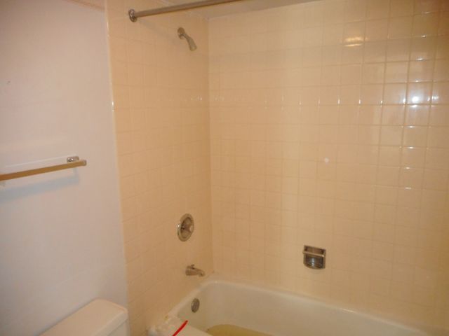 465 W Dominion Drive 508, Wood Dale, IL 60191