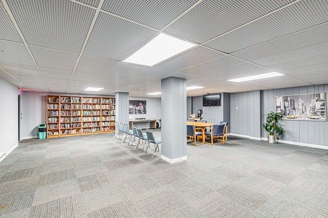 465 W Dominion Drive 508, Wood Dale, IL 60191