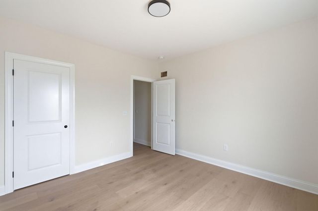 213 Brandenburg Way, Richmond, KY 40475