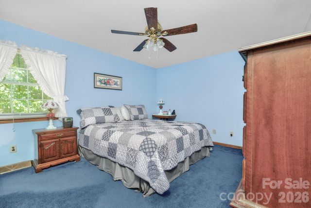 10730 Coachman Circle, Charlotte, NC 28277