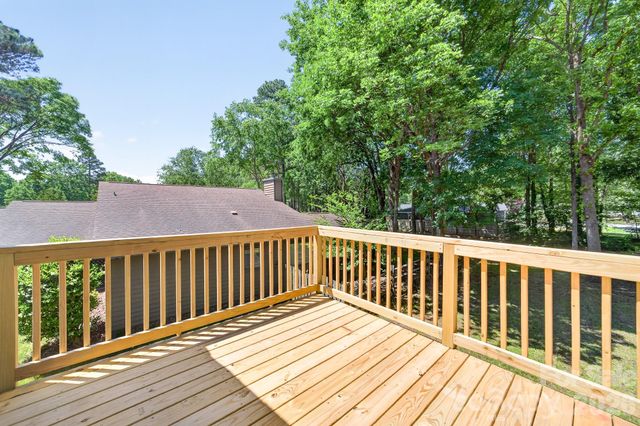 10730 Coachman Circle, Charlotte, NC 28277