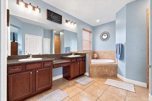 5326 KINSLEY LANE, Lakeland, FL 33812