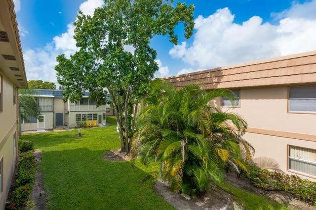 657 Brittany N, Delray Beach, FL 33446