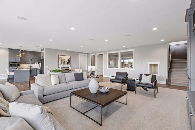 16307 46th Court N, Plymouth, MN 55446